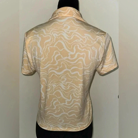 Abercrombie & Fitch Hippie Retro Button Up Collared Cropped Tee Size M - NWT - Picture 3 of 4